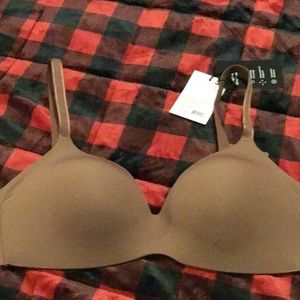 BNWT Knix Contour Bra